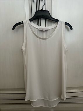 LOFT White Sleeveless Round-Neck Camisole